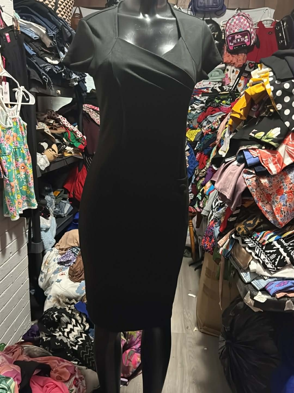 Mary McFadden Black Midi Sheath Dress